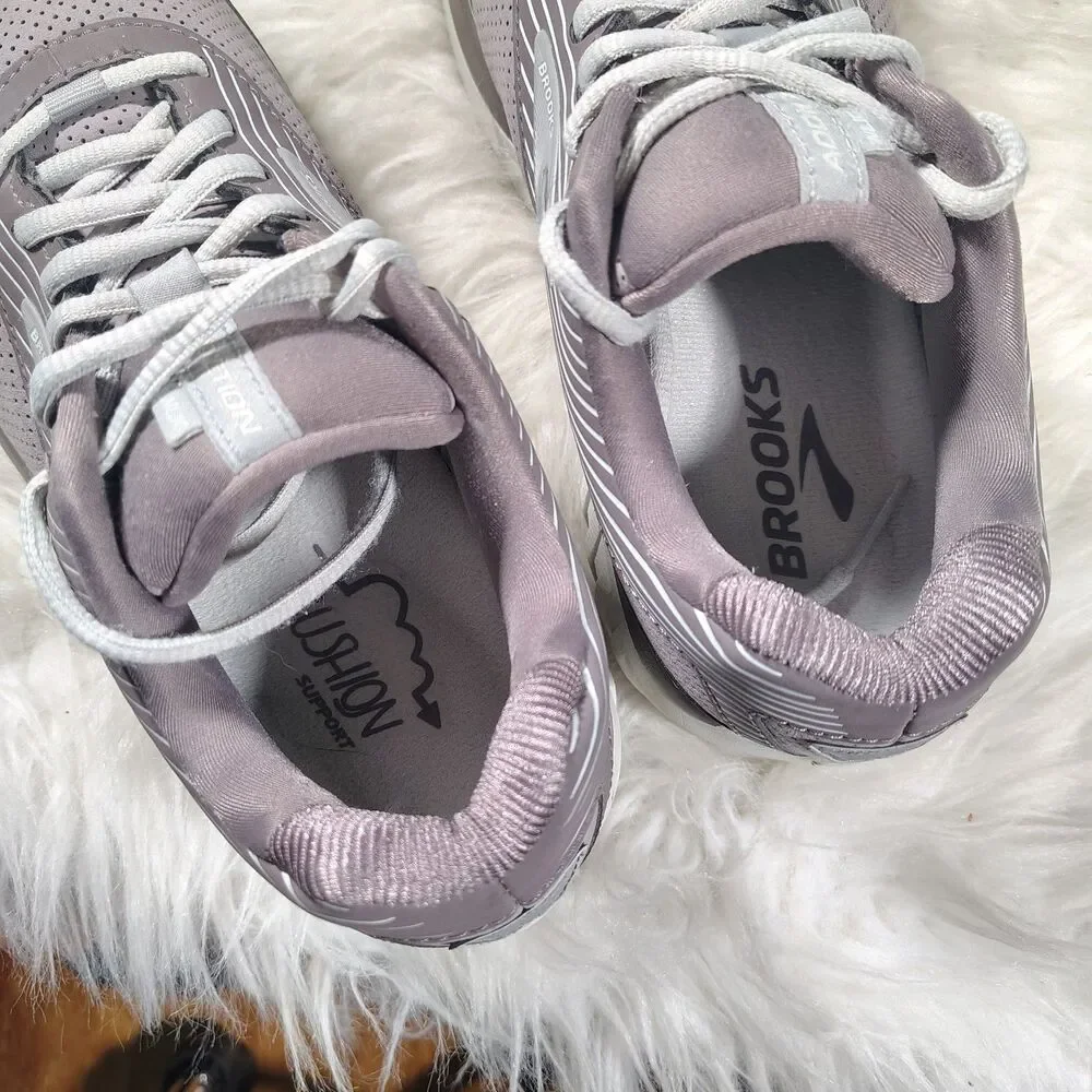 Brooks Women's Sz 8W (D) Addiction Walker WLK Gray Sneakers Shoes Walking